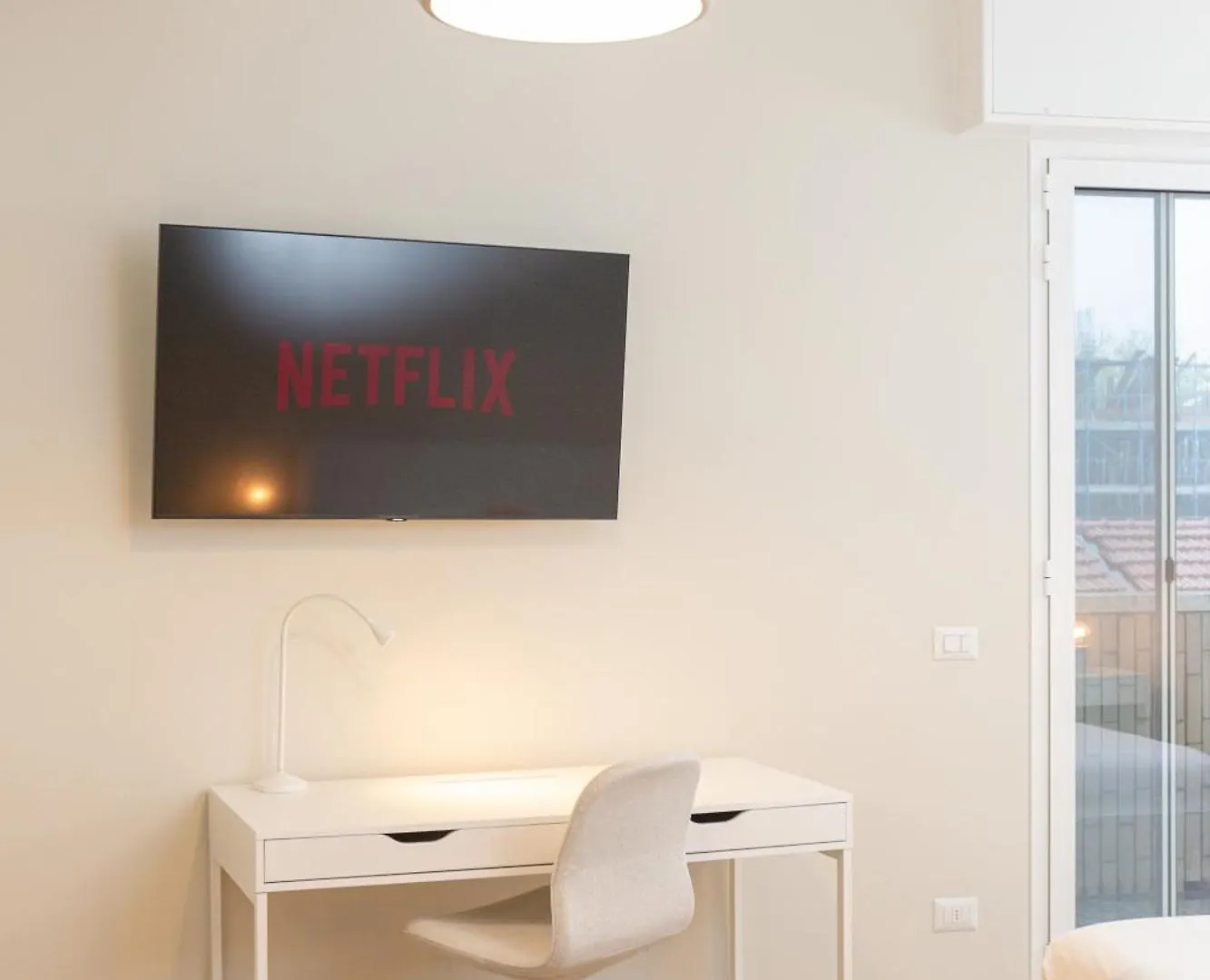 Dreams Exclusive Apartments With Terrace - Free Parking - M1 Station - Near Center 米兰