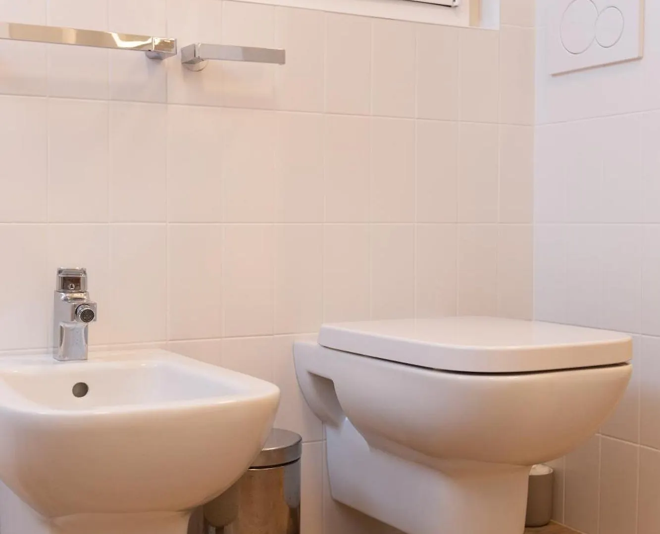 Dreams Exclusive Apartments With Terrace - Free Parking - M1 Station - Near Center 米兰