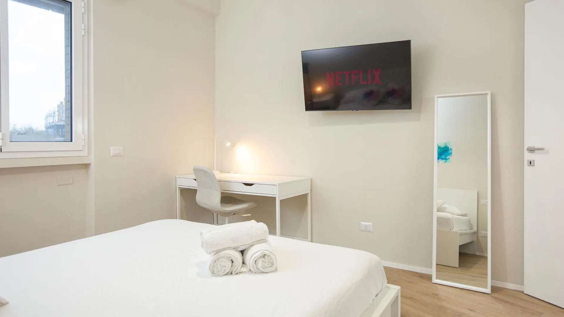Dreams Exclusive Apartments With Terrace - Free Parking - M1 Station - Near Center 米兰 0*,