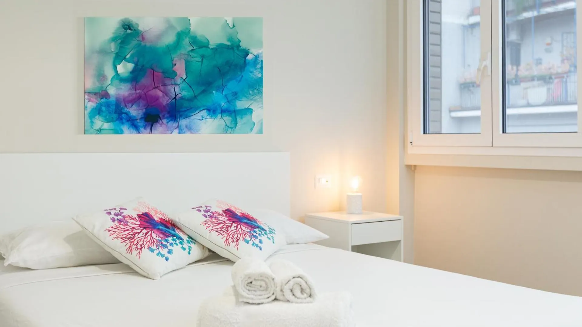 Dreams Exclusive Apartments With Terrace - Free Parking - M1 Station - Near Center 米兰